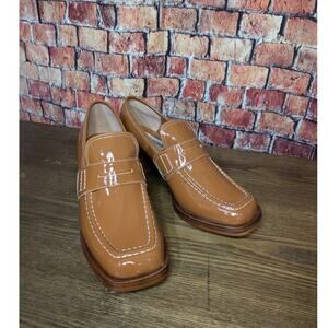 NWOB Steve Madden Nyomi Loafer Pump In Camel Patent Size 9